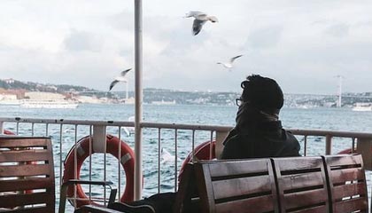 外媒：特朗普赦免币安创始人赵长鹏