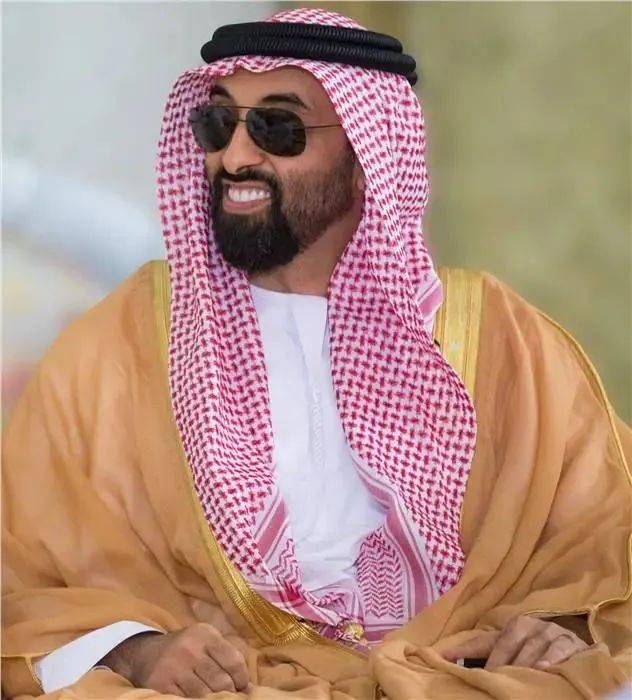 华人加密企业揽中东土豪20亿美金：阿布扎比主权基金为何押注币安