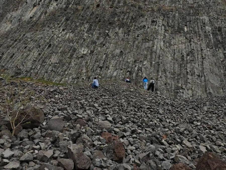 挖野菜还不够,现在踏春流行“挖矿”?