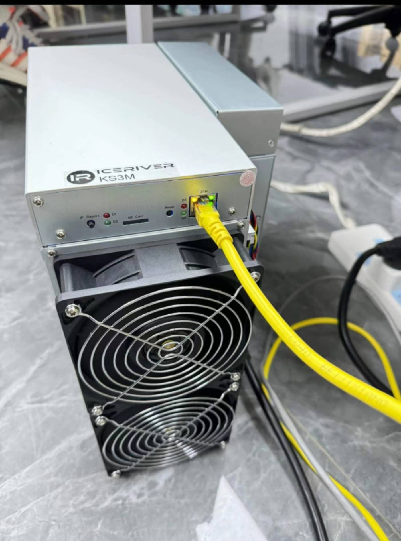 冰河挖矿机:数字货币挖矿领域的革新者