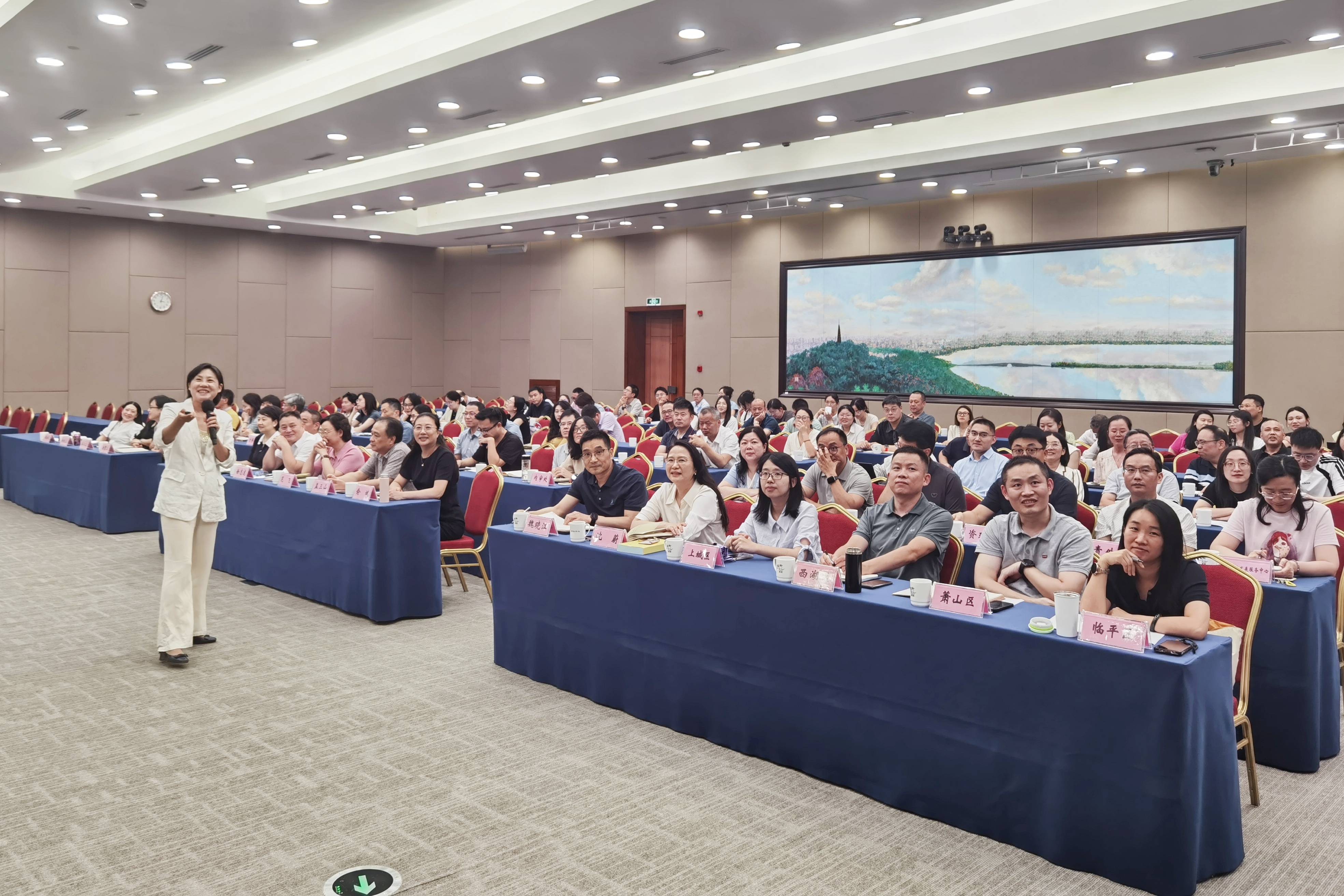 以“审”促“绿”, 杭州绘就“两山”理念——生态审计新画卷