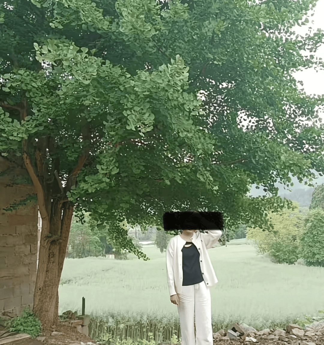 15岁女孩被同班14岁男生杀害，当地警方介入，家属发声