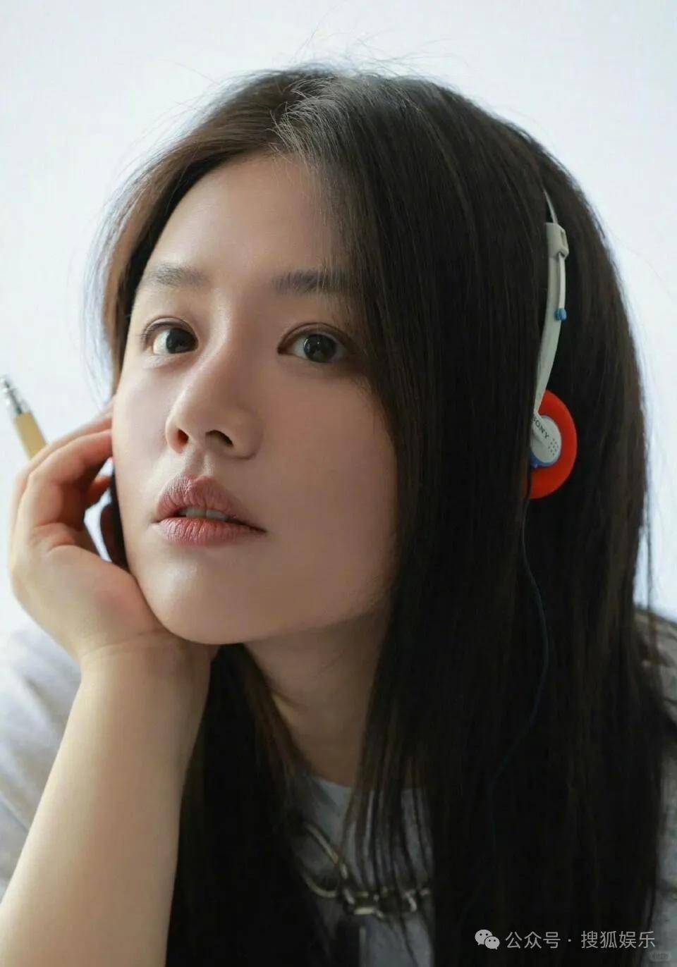 被全网劝分的这对终于分手了?她最近的状态确实肉眼可见的好!