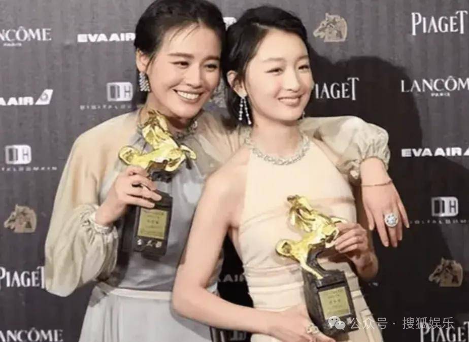 被全网劝分的这对终于分手了?她最近的状态确实肉眼可见的好!