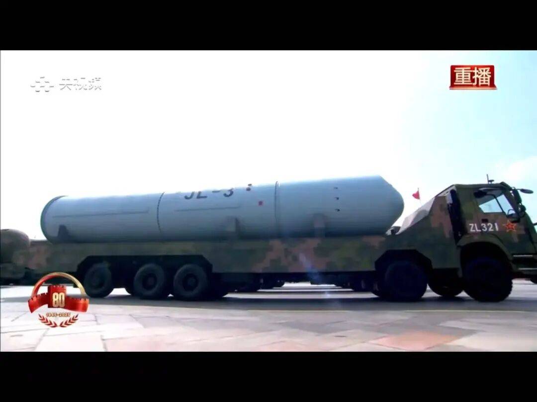 阅兵式上的沈阳二中骄傲 为何这么多国防重器的设计师出自这所高中?