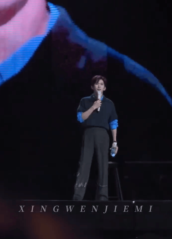 易烊千玺自曝身体状况不理想!刮痧后立即洗热水澡引发高烧