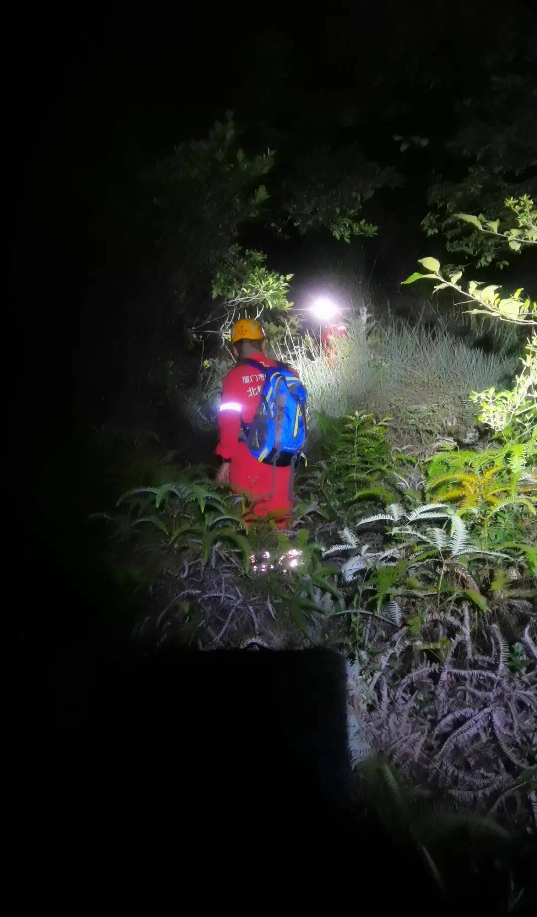 事发厦门！“95后”男子登山被困，绝望中交代银行卡密码……