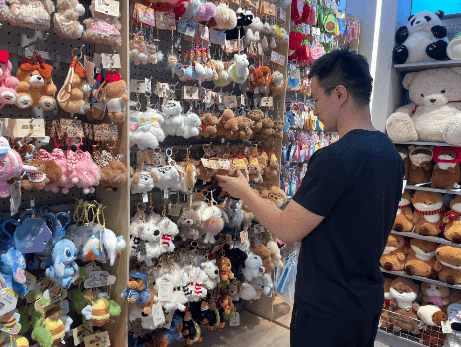 突然火了，有的价格炒至翻倍，很多年轻人都在用......